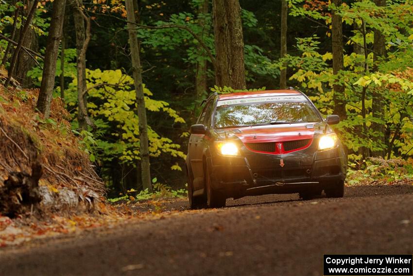 Doug Gekiere / Andrew Tuten Pontiac Vibe GT on SS16, Mount Marquette.