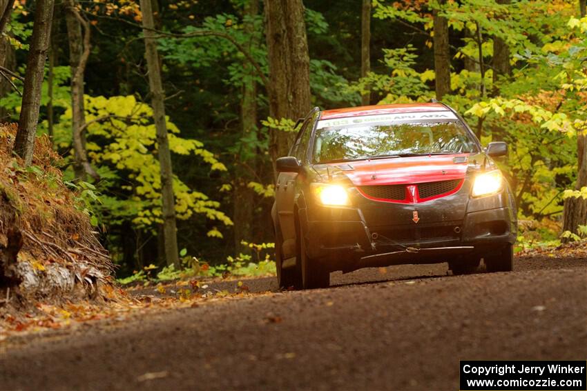 Doug Gekiere / Andrew Tuten Pontiac Vibe GT on SS16, Mount Marquette.