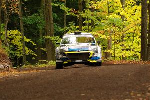 Enda McCormack / Liam McCormack Hyundai i20 R5 on SS16, Mount Marquette.