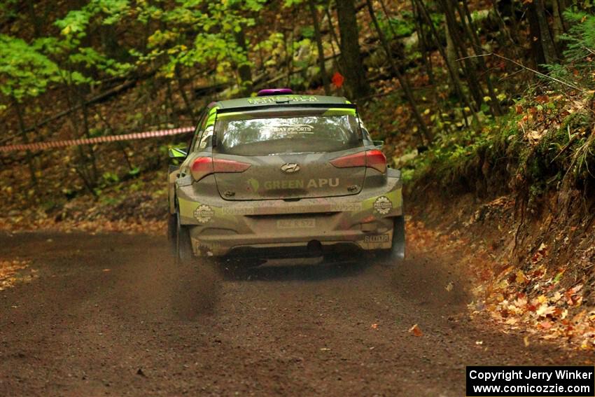 Patrick Gruszka / Florian Barral Hyundai i20 R5 on SS16, Mount Marquette.