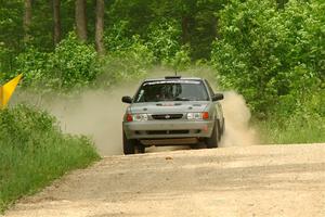 Dexter Clark / Bryce Proseus Nissan Sentra SE-R on SS3, Woodtick Hollow.