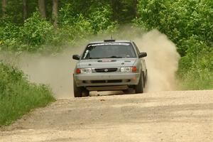 Dexter Clark / Bryce Proseus Nissan Sentra SE-R on SS3, Woodtick Hollow.