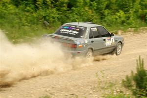 Dexter Clark / Bryce Proseus Nissan Sentra SE-R on SS3, Woodtick Hollow.