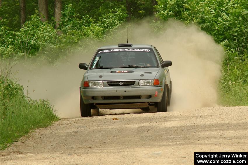 Dexter Clark / Bryce Proseus Nissan Sentra SE-R on SS3, Woodtick Hollow.