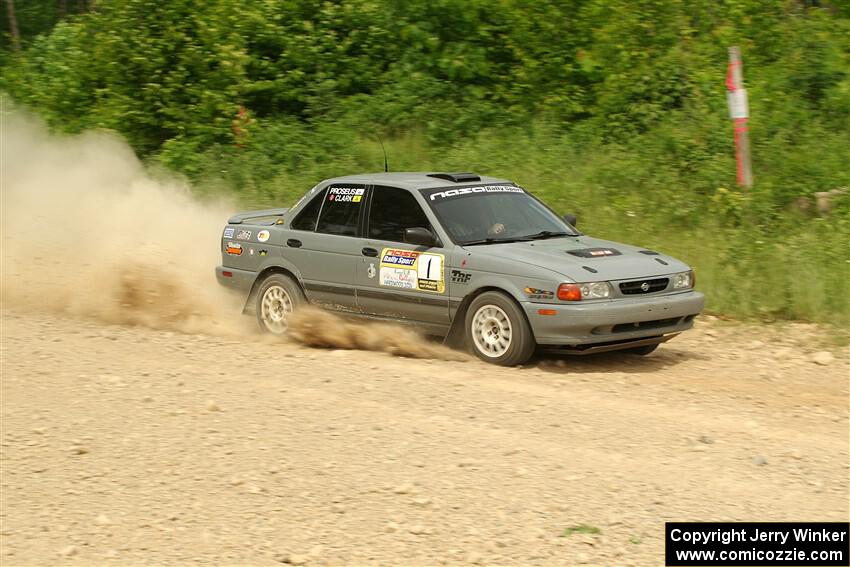 Dexter Clark / Bryce Proseus Nissan Sentra SE-R on SS3, Woodtick Hollow.