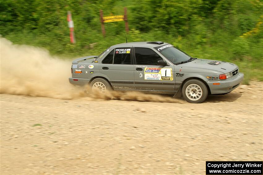 Dexter Clark / Bryce Proseus Nissan Sentra SE-R on SS3, Woodtick Hollow.