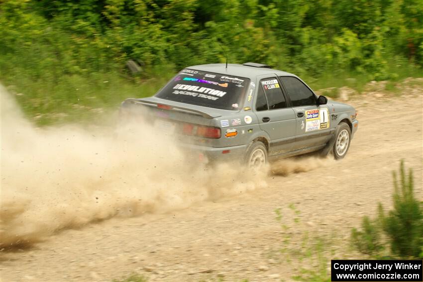 Dexter Clark / Bryce Proseus Nissan Sentra SE-R on SS3, Woodtick Hollow.