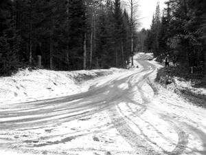 Road conditions started changing fast as the temperatures rose and the fresh snow melting before SS7, Hunters-McCormick Lake I.