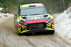 Enda McCormack / Liam McCormack Hyundai i20 N Rally2 on SS7, Hunters-McCormick Lake I.