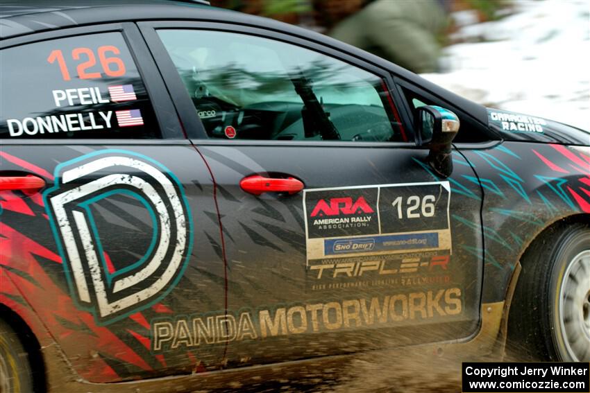 Sean Donnelly / Zach Pfeil Ford Fiesta ST on SS7, Hunters-McCormick Lake I.