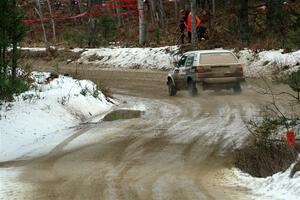 Heath Shively / Elena Huizar VW Golf on SS7, Hunters-McCormick Lake I.