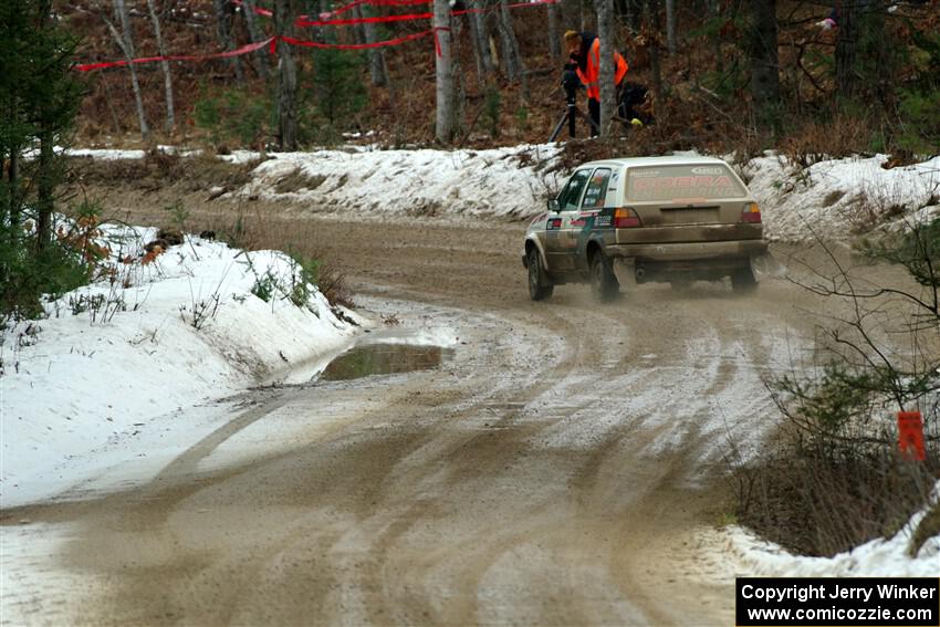 Heath Shively / Elena Huizar VW Golf on SS7, Hunters-McCormick Lake I.