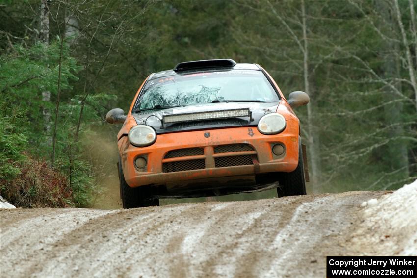 Alan Edwards / Dan Baker Dodge Neon on SS7, Hunters-McCormick Lake I.