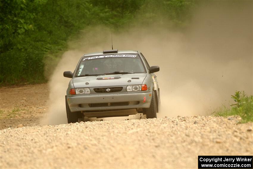 Dexter Clark / Bryce Proseus Nissan Sentra SE-R on SS4, Hollow Woodtick.