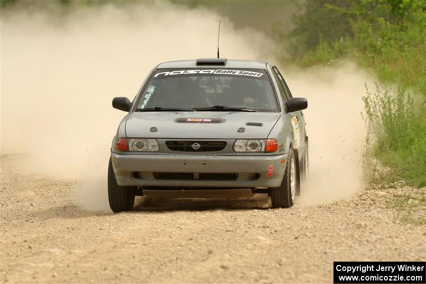 Dexter Clark / Bryce Proseus Nissan Sentra SE-R on SS4, Hollow Woodtick.