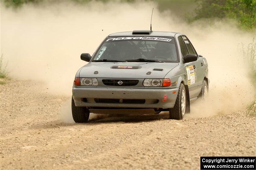 Dexter Clark / Bryce Proseus Nissan Sentra SE-R on SS4, Hollow Woodtick.