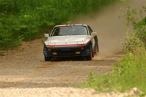 Kris Pfotenhauer / Lynn Hartman Porsche 944 on SS4, Hollow Woodtick.