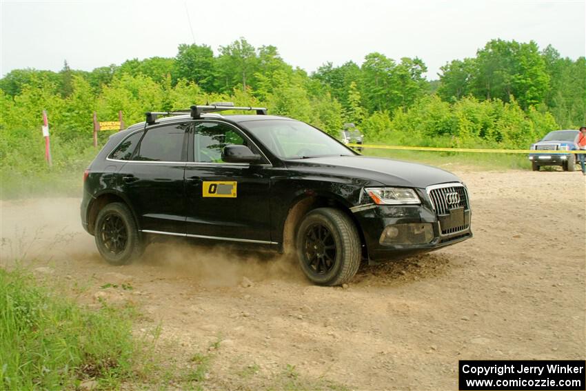 The '0' car, an Audi Q5, on SS5, Chainsaw Junction.