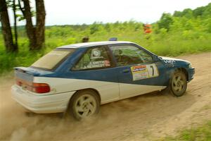 Jacob Kennedy / James Smith Ford Escort GT on SS5, Chainsaw Junction.