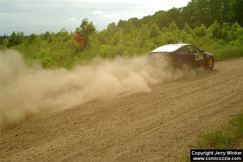 Dan Hutchison / Cray Dumeah Honda CRX Si on SS5, Chainsaw Junction.