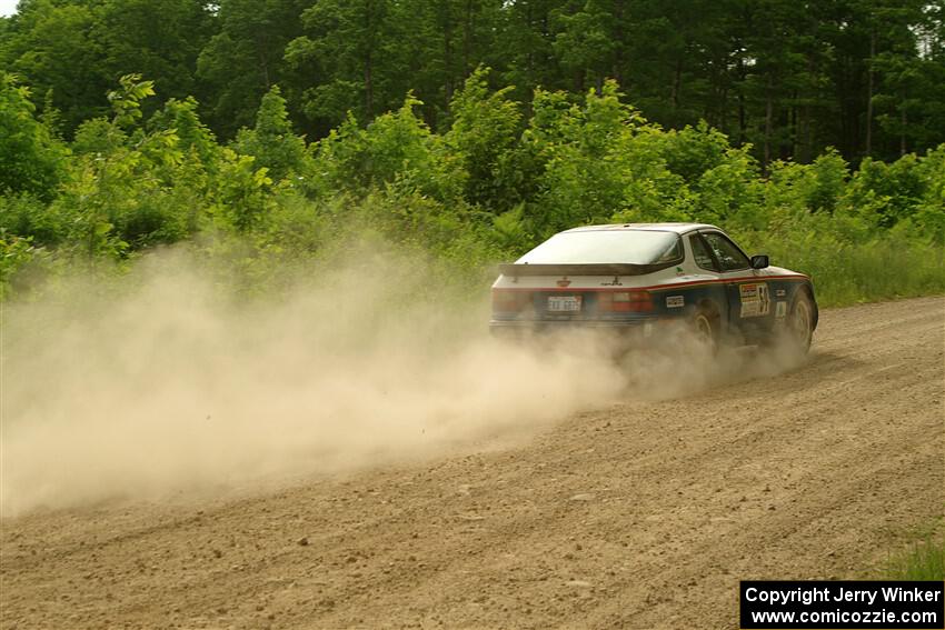 Kris Pfotenhauer / Lynn Hartman Porsche 944 on SS5, Chainsaw Junction.