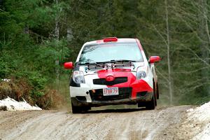 Phill Giliver / Liz Cordara Toyota Yaris on SS7, Hunters-McCormick Lake I.