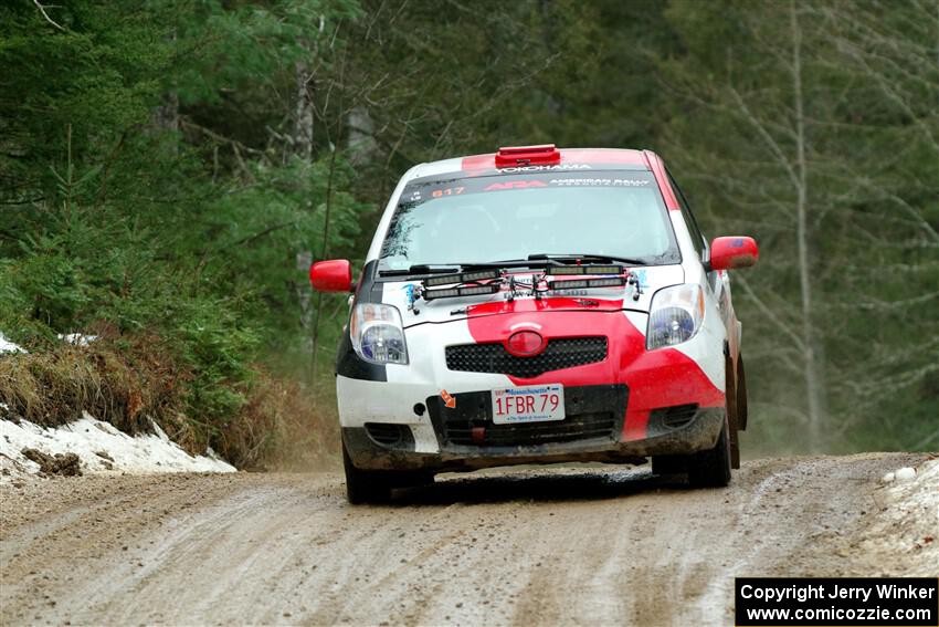 Phill Giliver / Liz Cordara Toyota Yaris on SS7, Hunters-McCormick Lake I.