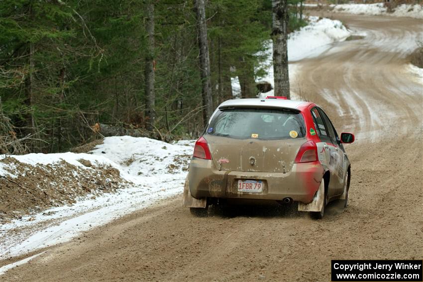 Phill Giliver / Liz Cordara Toyota Yaris on SS7, Hunters-McCormick Lake I.