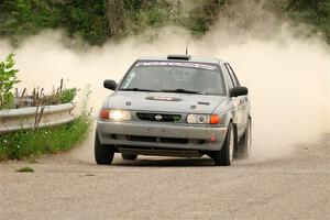 Dexter Clark / Bryce Proseus Nissan Sentra SE-R on SS6, Camp 3 South.