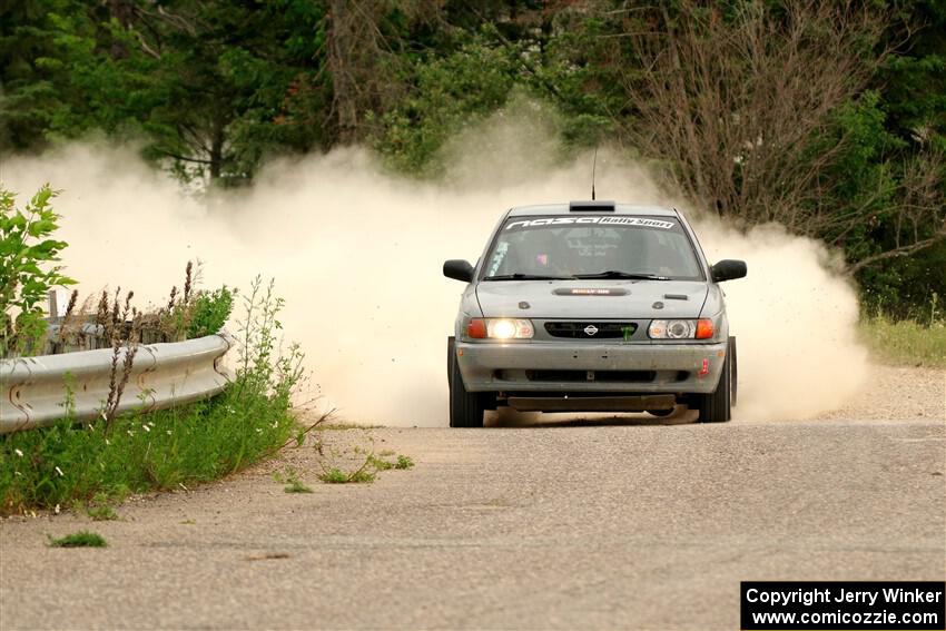 Dexter Clark / Bryce Proseus Nissan Sentra SE-R on SS6, Camp 3 South.