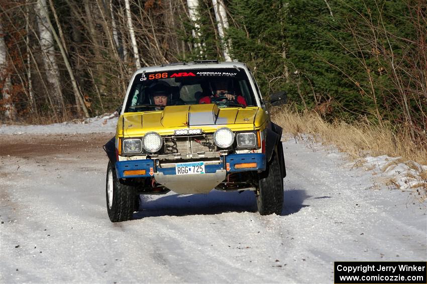 Scott Parrott / Shawn Silewski Chevy S-10 on SS1, Nemadji Trail East.