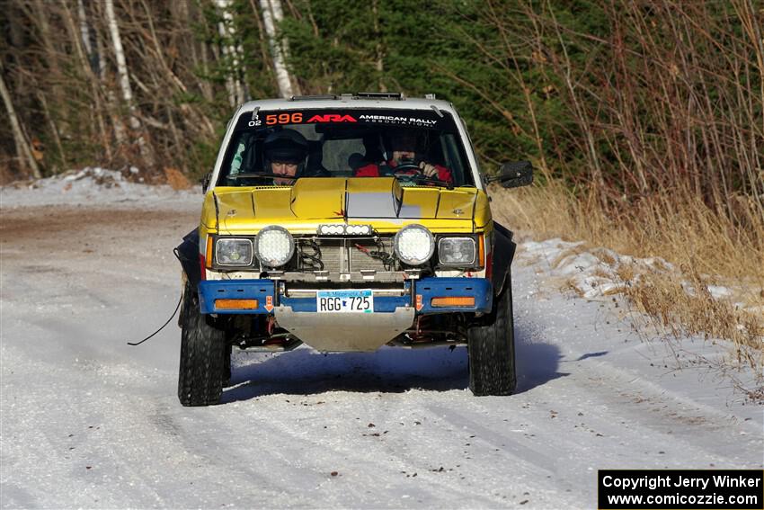 Scott Parrott / Shawn Silewski Chevy S-10 on SS1, Nemadji Trail East.