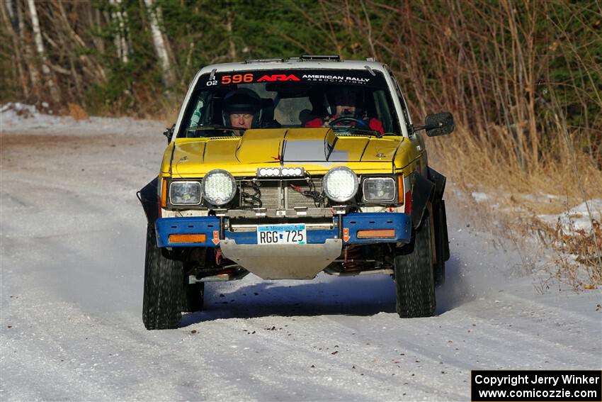 Scott Parrott / Shawn Silewski Chevy S-10 on SS1, Nemadji Trail East.