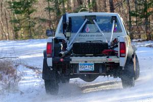 Scott Parrott / Shawn Silewski Chevy S-10 on SS1, Nemadji Trail East.