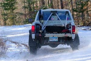 Scott Parrott / Shawn Silewski Chevy S-10 on SS1, Nemadji Trail East.