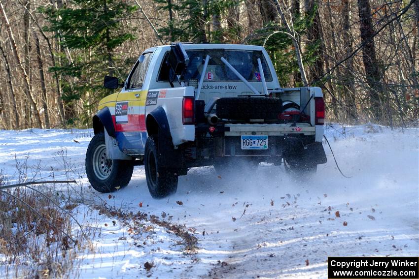 Scott Parrott / Shawn Silewski Chevy S-10 on SS1, Nemadji Trail East.