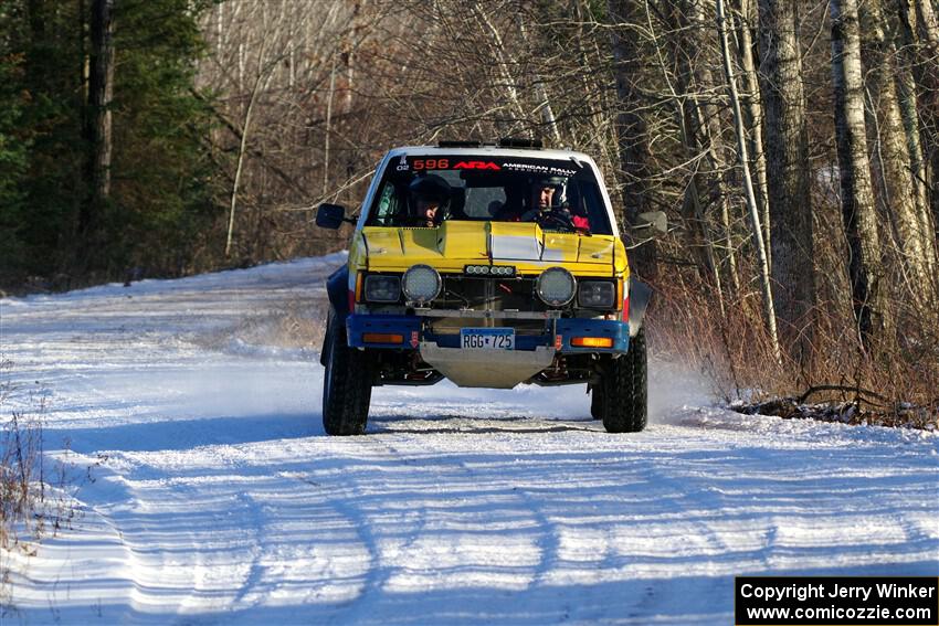 Scott Parrott / Shawn Silewski Chevy S-10 on SS2, Nemadji Trail West.