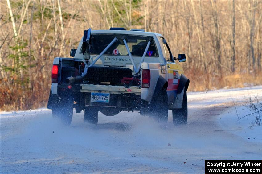 Scott Parrott / Shawn Silewski Chevy S-10 on SS2, Nemadji Trail West.