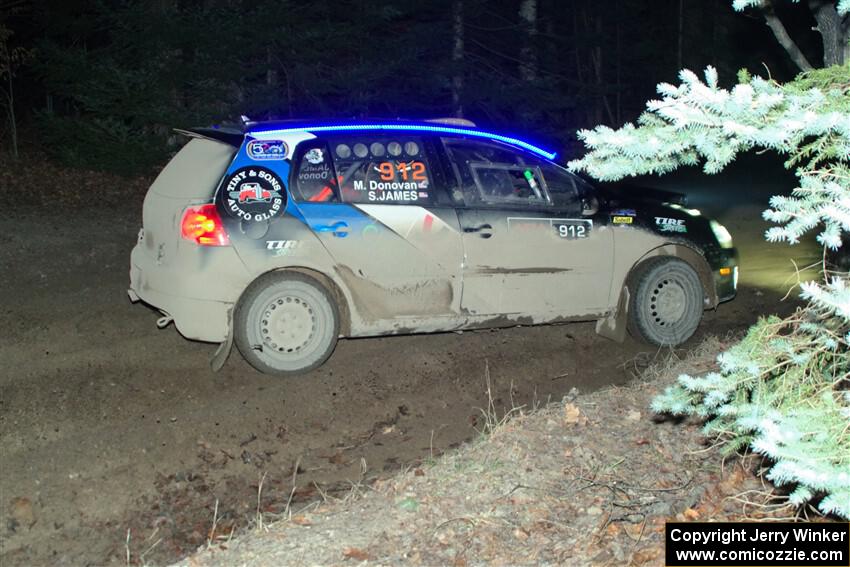 Scott James / Michelle Donovan VW GTI on SS14, Thunder River.