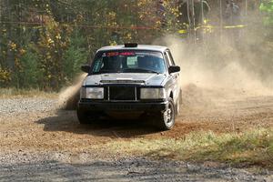 Adam Brock / Shanti Witt Volvo 244 on SS1, Al's Playground I.