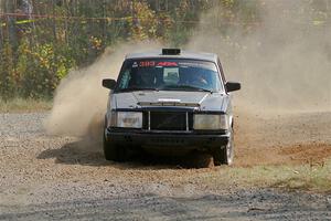 Adam Brock / Shanti Witt Volvo 244 on SS1, Al's Playground I.