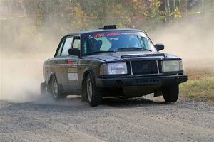 Adam Brock / Shanti Witt Volvo 244 on SS1, Al's Playground I.