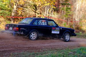 Adam Brock / Shanti Witt Volvo 244 on SS5, Far Point I.