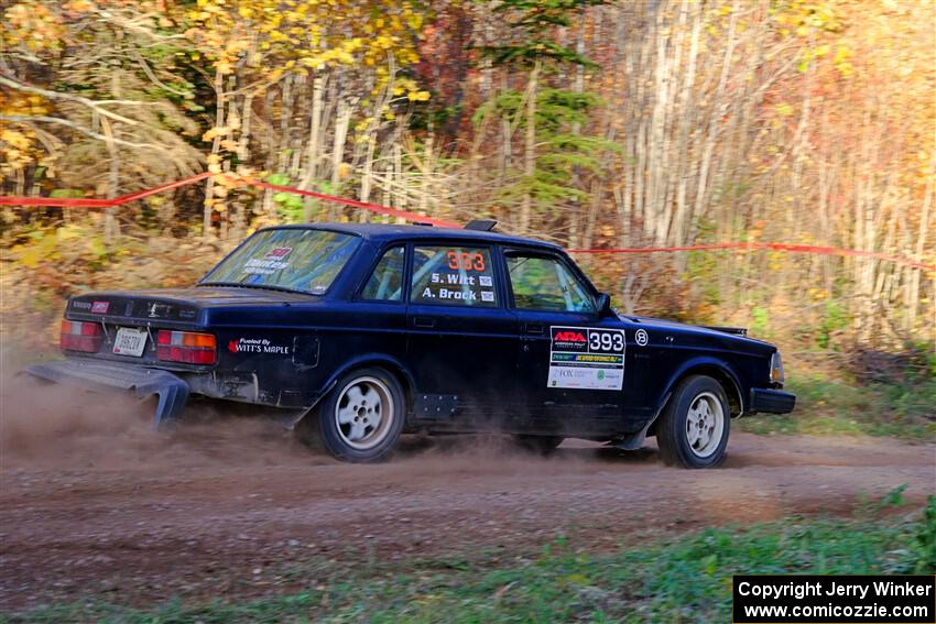 Adam Brock / Shanti Witt Volvo 244 on SS5, Far Point I.