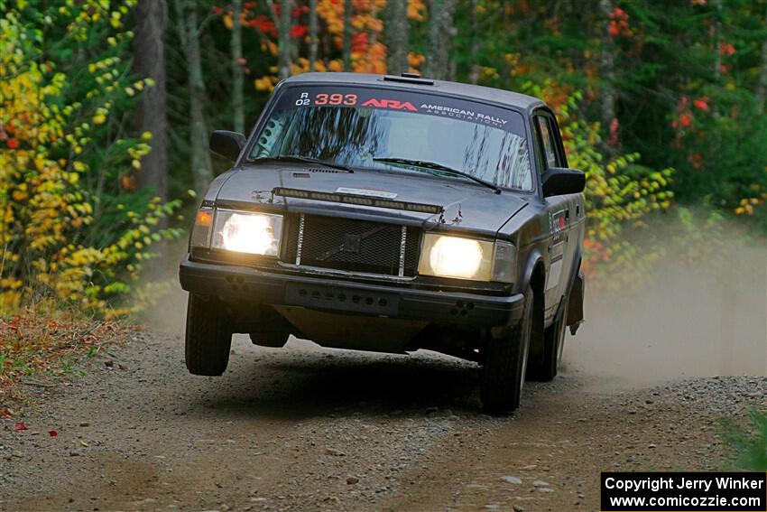 Adam Brock / Shanti Witt Volvo 244 on SS10, Al's Playground II.