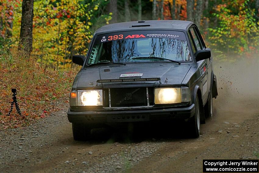 Adam Brock / Shanti Witt Volvo 244 on SS10, Al's Playground II.