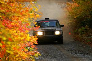 Adam Brock / Shanti Witt Volvo 244 on SS15, Double Trouble.