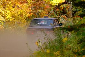 Adam Brock / Shanti Witt Volvo 244 on SS15, Double Trouble.