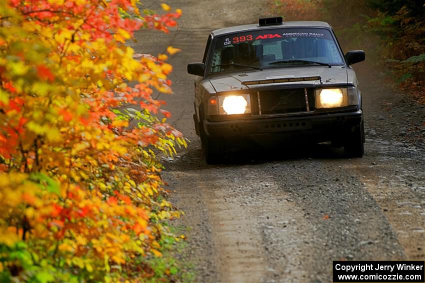 Adam Brock / Shanti Witt Volvo 244 on SS15, Double Trouble.