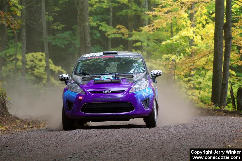 Imogen Thompson / Steve Harrell Ford Fiesta on SS16, Mount Marquette.